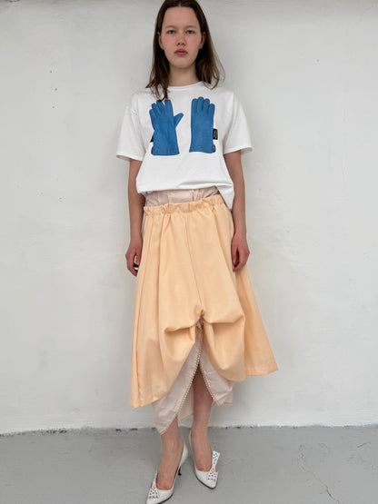 Glove T-shirt